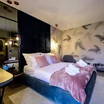 Gasthof The Lion 4*