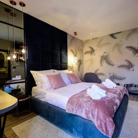 Gasthuis The Lion 4*